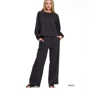 261 - Zenana Outfitters Black Fleece Raglan Sleeve Pullover & Sweatpants Set